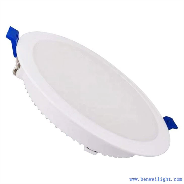 Paneli Waliau Golau Bach