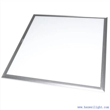 Golau Nenfwd Dan Arweiniad Fflat