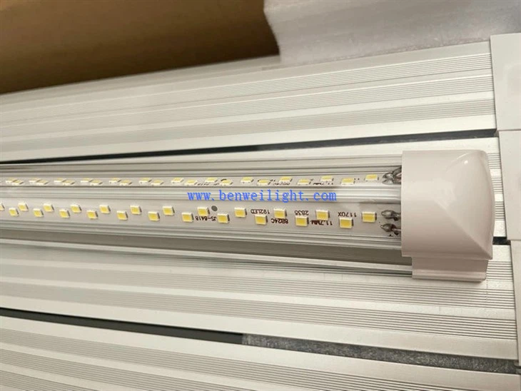 Bylbiau fflwroleuol LED 72W Siâp V 8 Troed