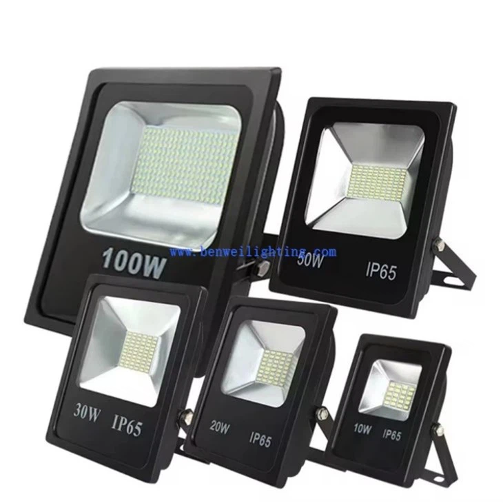 150 Watt LED Flood Light With Lens Grey Body Waterproof IP65 For Outdoor suppliers