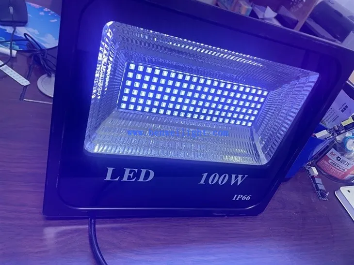 Bwlb Golau Llifogydd Golau Du UV LED 20W 30W 50W 100W