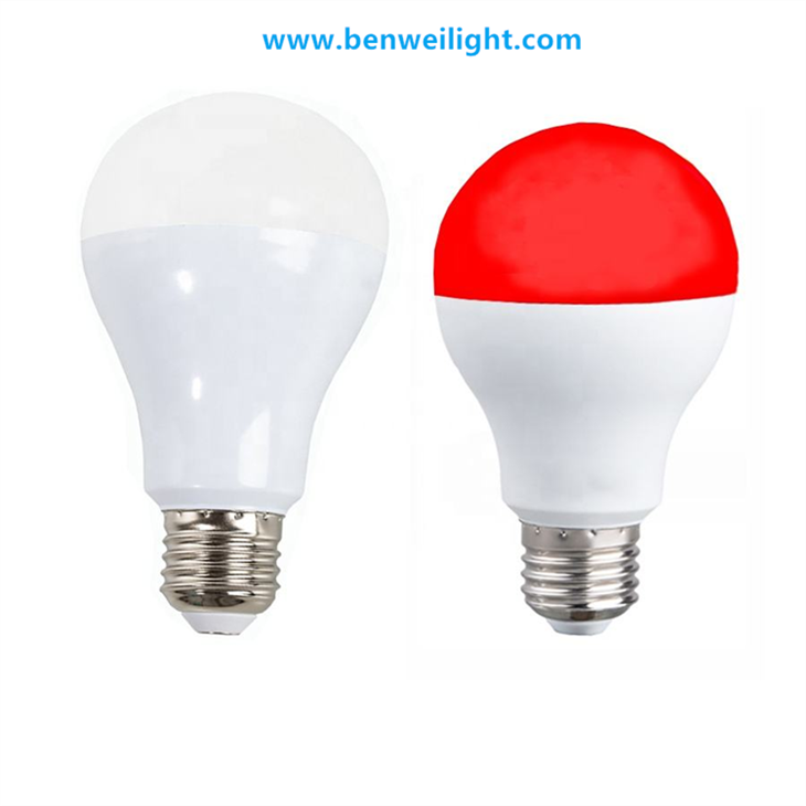 Bwlb LED coch, 60W cyfatebol, sylfaen A19 E26, ar gyfer Nadolig Rhagfyr.